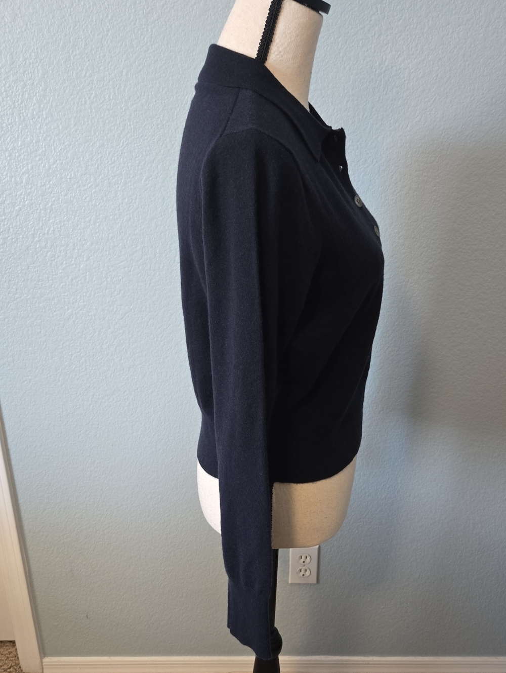 J CREW Featherweight cashmere-blend long-sleeve polo shirt In Navy Sz Medium - Picture 7 of 12